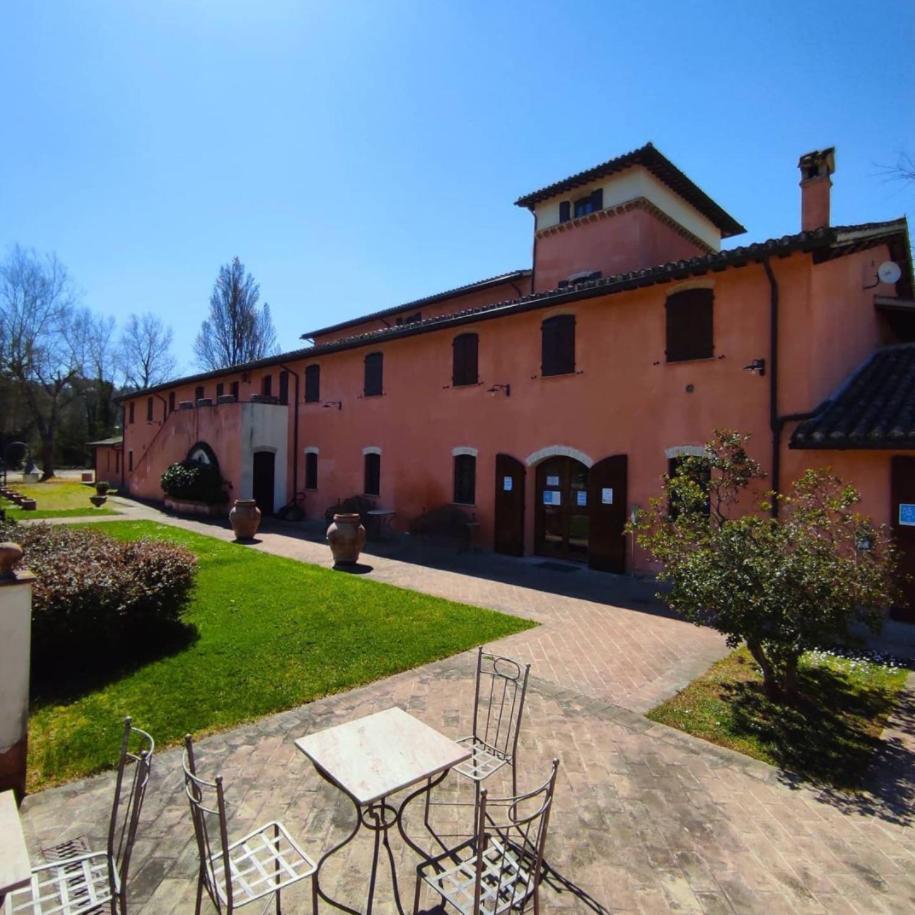 Agriturismo Il Molino Antico - 5 Girasoli Сполето Экстерьер фото