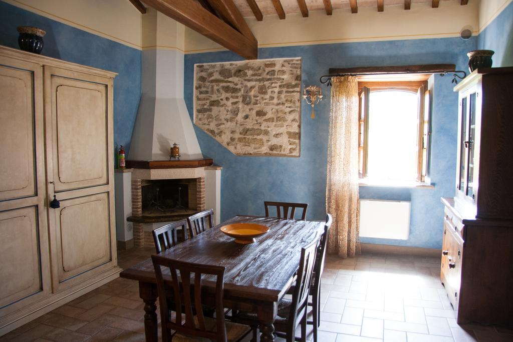 Agriturismo Il Molino Antico - 5 Girasoli Сполето Экстерьер фото